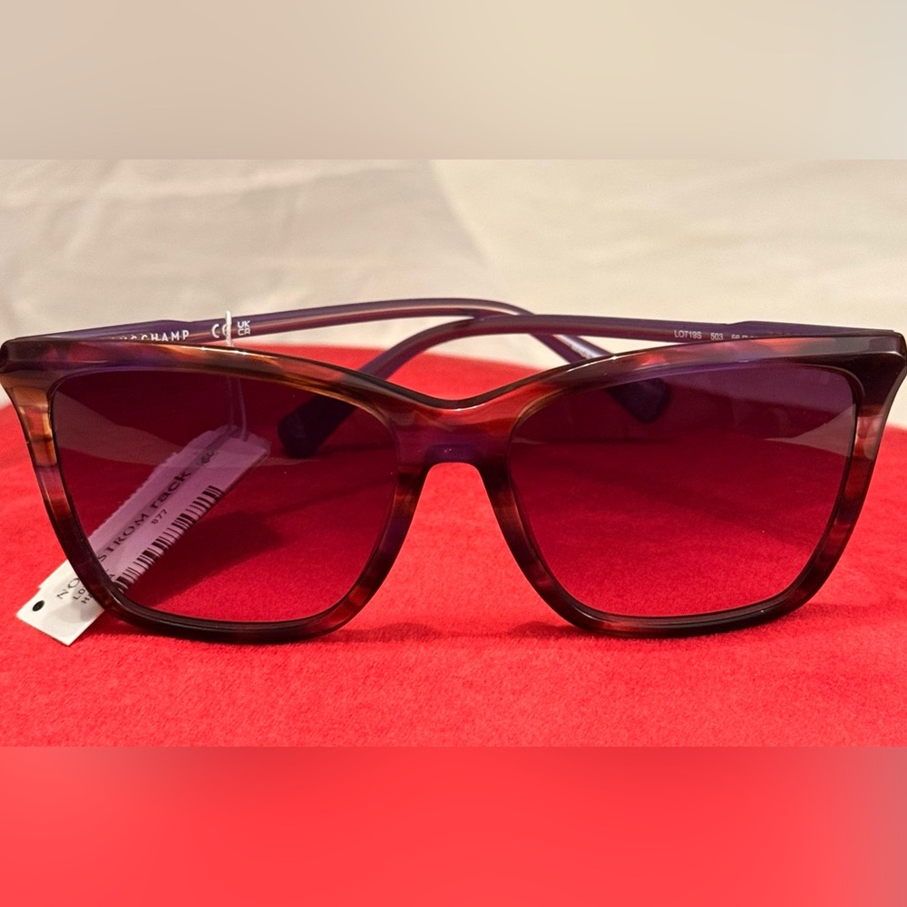 Longchamp Havana Tortoise Sunglasses with case and cleaning cloth. NWT - Picture 3 of 4